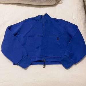 VICI Sport Cropped Half Zip